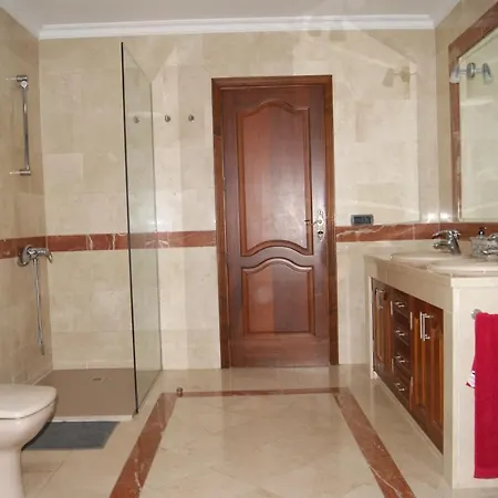 Callao Villa *